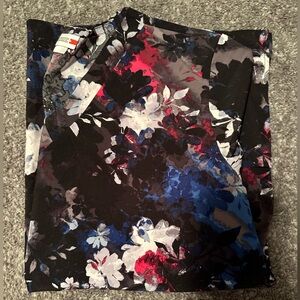 Women’s printed scrub top